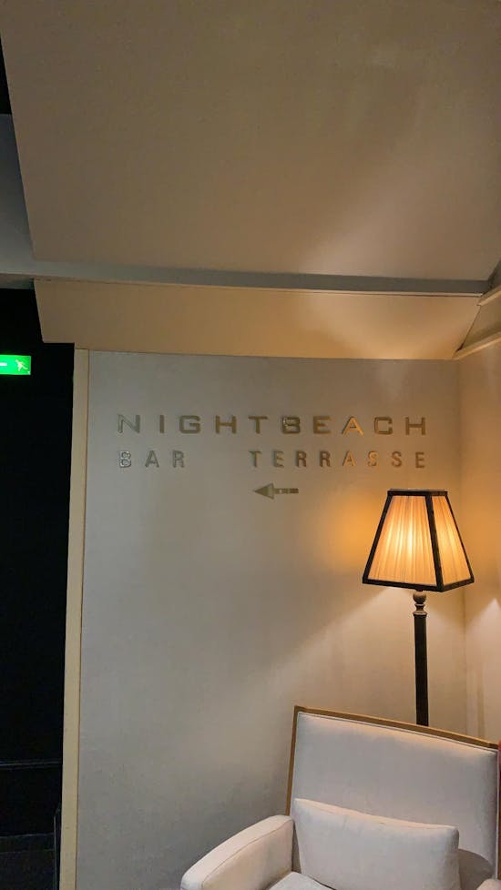Le Rooftop - Night Beach